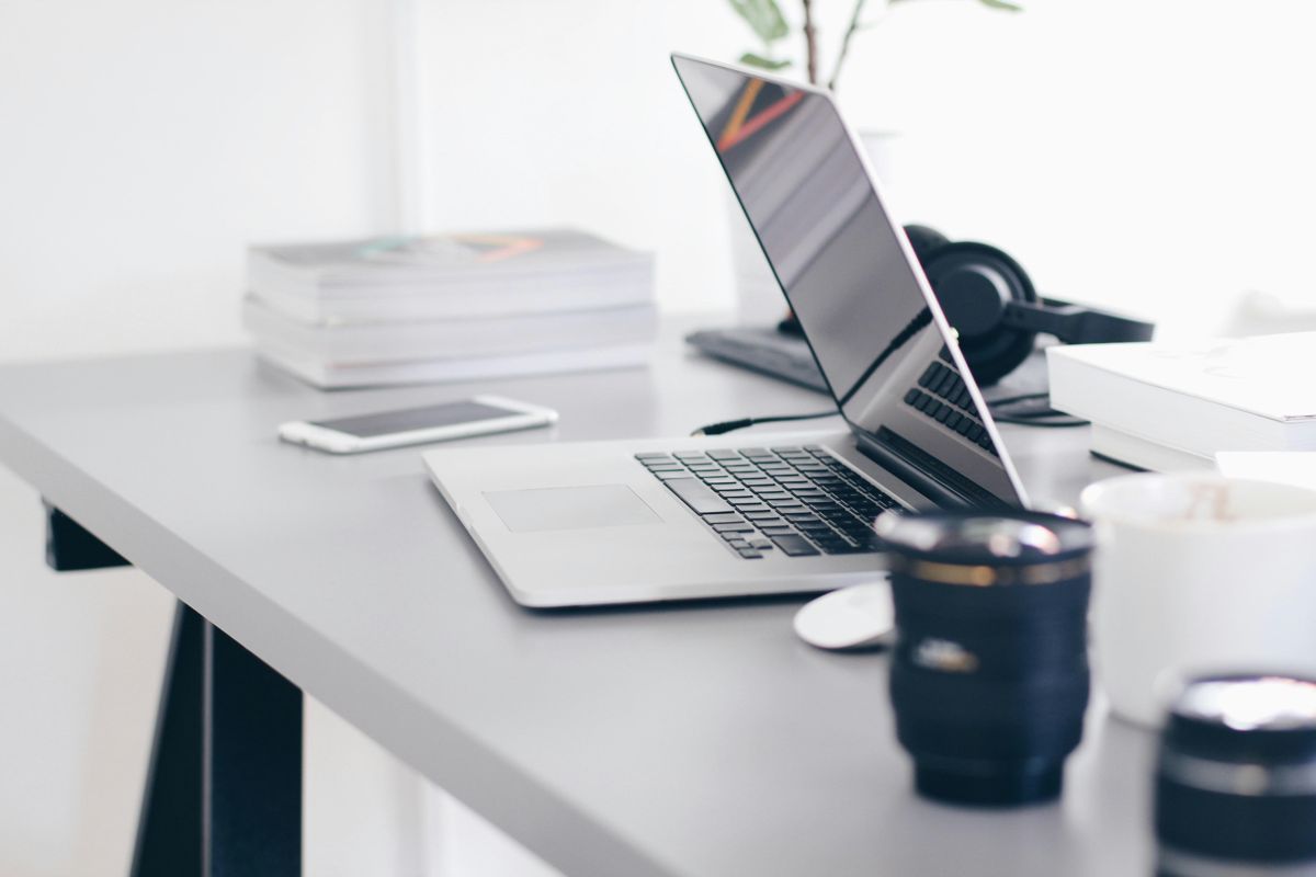 Linking Employee Onboarding to Customer Onboarding SaaS